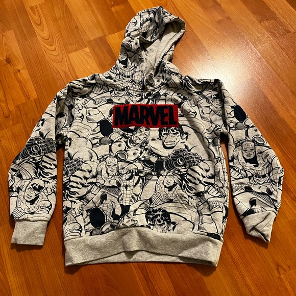 Never worn NWOT Marvel character pullover hoodie small - Picture 1 of 2